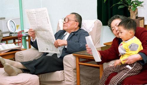 卓琳个人资料,传奇女性，从战火岁月到和平岁月的璀璨人生