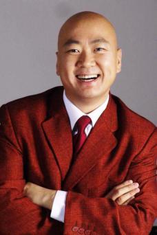 郭冬临老婆的资料,才华横溢的幕后支持者，幸福家庭的守护者